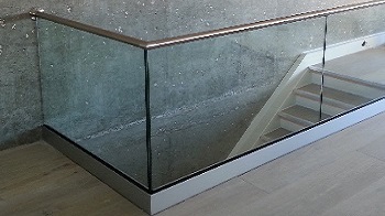Glassrekkverk