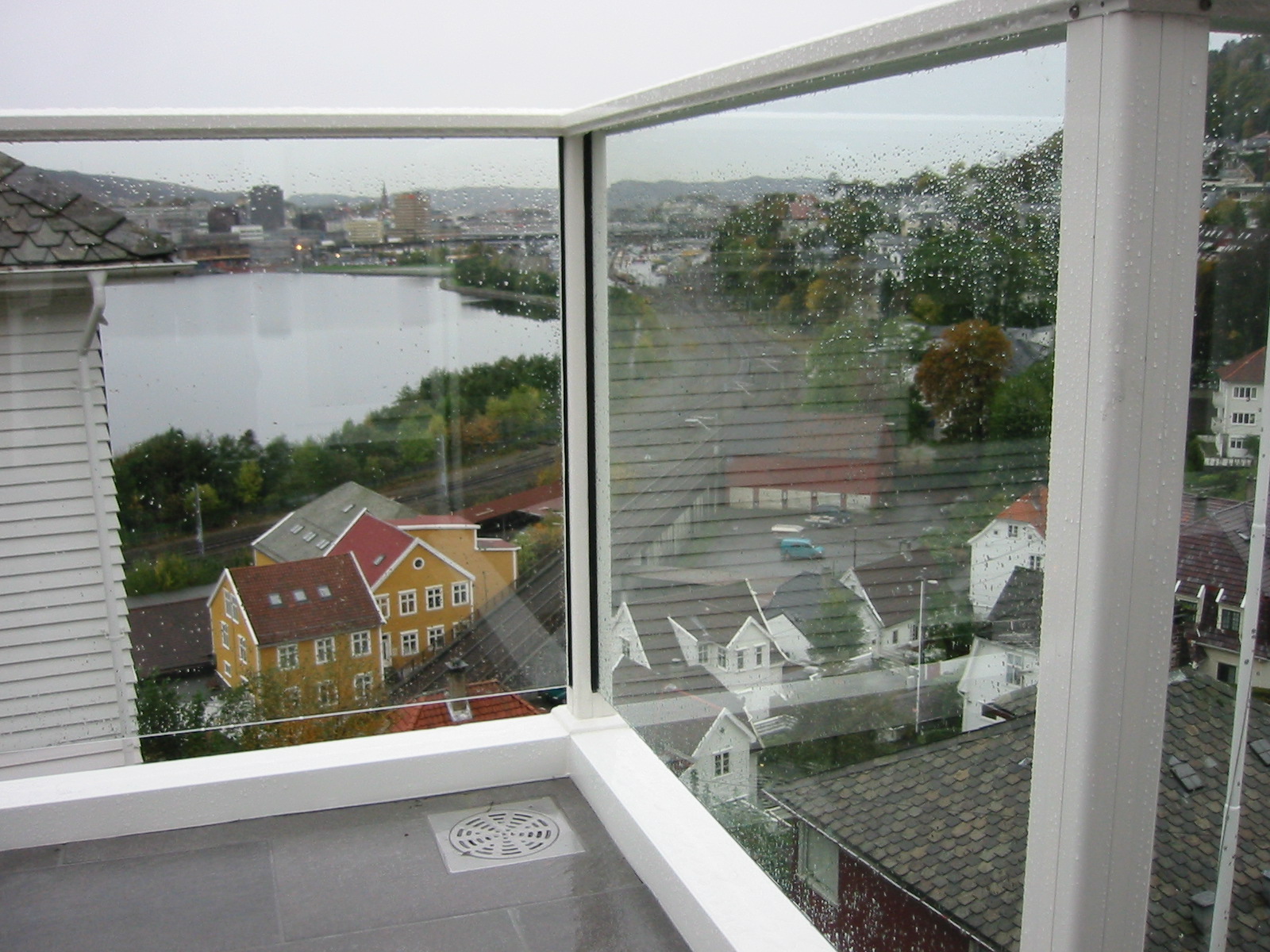 Glass rekkverk bergen larsen glass laminert